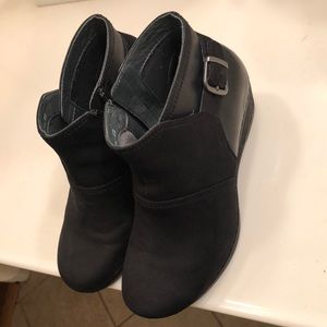 Dansko Shirley Black Nubuck Booties